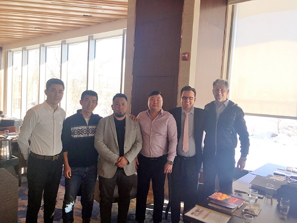 英國客戶考察淘金船合同